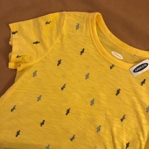⭐️SOLD⭐️ NWT Yellow Cactus Shirt